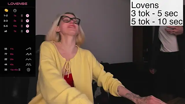 Sexy Sweets online show from October 28, 2025, 9:25 pm