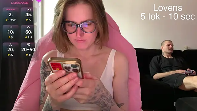 Snapshot of Sexy_Sweets chatting on July 7, 2026, 3:48 pm Sexy Sweets online show from July 7, 2026, 3:48 pm