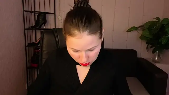 Dana  dom online show from March 6, 2026, 2:17 am