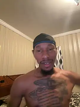 Snapshot of KingDerRico chatting on March 6, 2026, 7:09 pm KingDerRico online show from March 6, 2026, 7:09 pm