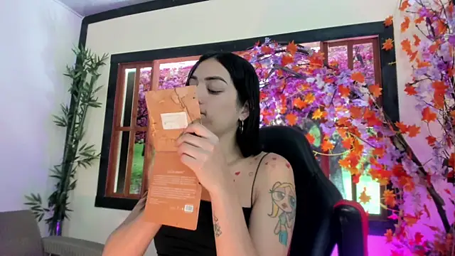 Susan DiSantys online show from March 17, 2025, 11:42 am