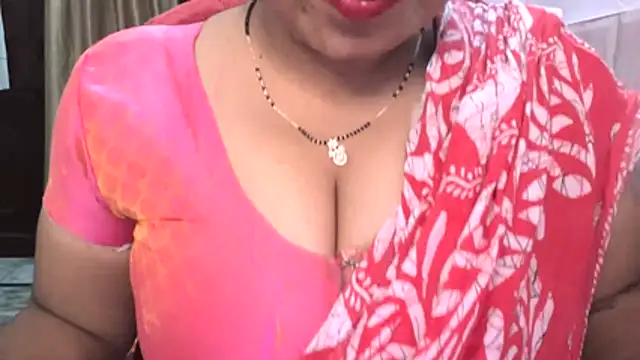 Snapshot of Gulaboo_bhabi chatting on February 15, 2026, 9:14 pm Gulaboo bhabi online show from February 15, 2026, 9:14 pm