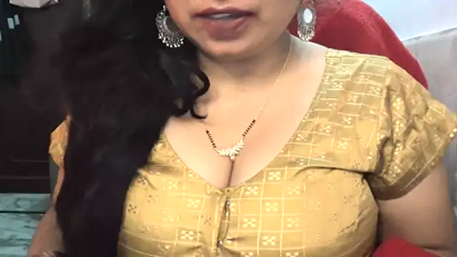 Snapshot of Gulaboo_bhabi chatting on January 31, 2026, 11:36 pm Gulaboo bhabi online show from January 31, 2026, 11:36 pm