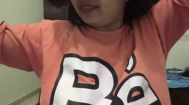 Snapshot of Gulaboo_bhabi chatting on March 20, 2025, 11:02 pm Gulaboo bhabi online show from March 20, 2025, 11:02 pm