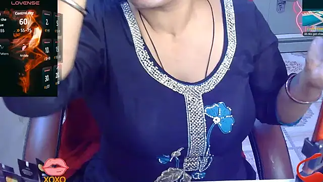 Snapshot of Gulaboo_bhabi chatting on September 19, 2025, 12:31 pm Gulaboo bhabi online show from September 19, 2025, 12:31 pm