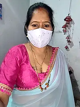 Snapshot of Rani_Darling_99 chatting on November 19, 2025, 4:07 pm Rani Darling 99 online show from November 19, 2025, 4:07 pm