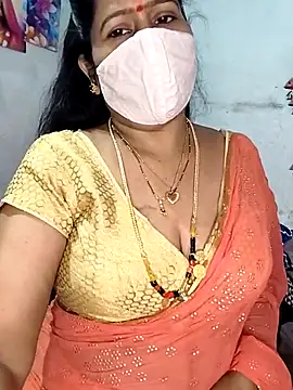 Snapshot of Rani_Darling_99 chatting on September 14, 2025, 8:59 am Rani Darling 99 online show from September 14, 2025, 8:59 am