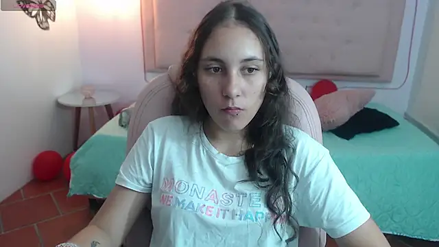 Snapshot of xlunna chatting on February 21, 2025, 8:16 pm xlunna online show from February 21, 2025, 8:16 pm