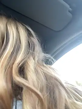 Sweet   Emily online show from October 9, 2025, 1:44 pm