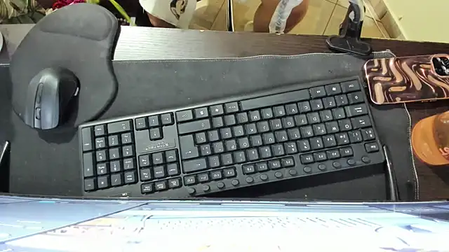 Snapshot of Amy_Walker chatting on April 6, 2026, 7:37 pm Amy Walker online show from April 6, 2026, 7:37 pm