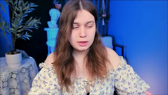 FioraMarmoris online show from March 20, 2026, 6:03 am