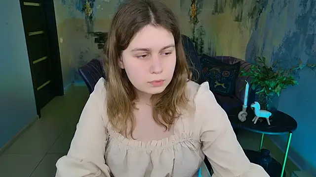 Snapshot of FioraMarmoris chatting on March 6, 2025, 1:14 pm FioraMarmoris online show from March 6, 2025, 1:14 pm