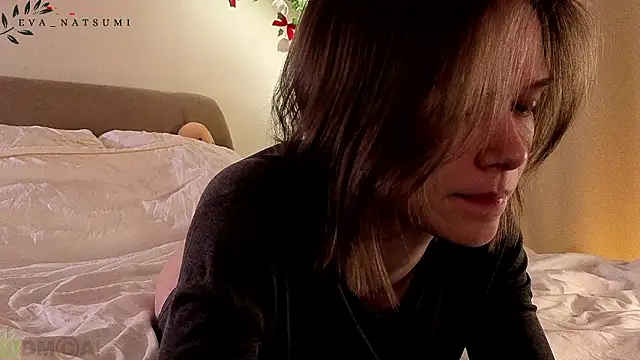 Eva Natsumi online show from March 4, 2026, 6:48 pm