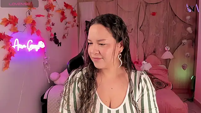 Anagreys online show from October 7, 2025, 3:51 am