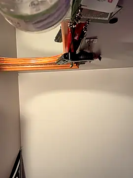 thatdude9 9 9 online show from January 7, 2026, 2:33 pm