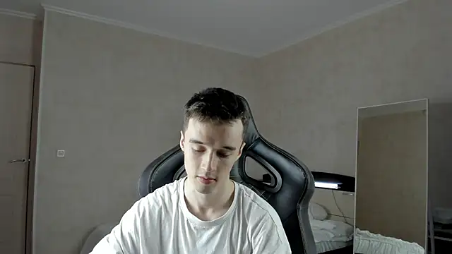 Snapshot of MasonWarholl chatting on March 2, 2025, 6:13 pm MasonWarholl online show from March 2, 2025, 6:13 pm