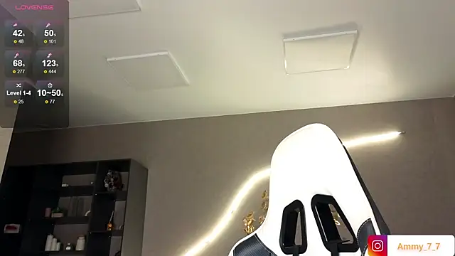 Snapshot of ammy_cummy chatting on October 3, 2025, 3:20 am ammy cummy online show from October 3, 2025, 3:20 am