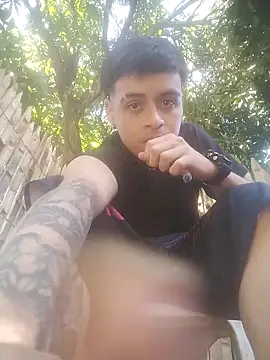 Snapshot of HOT_boy2025 chatting on October 25, 2025, 6:08 pm HOT boy2025 online show from October 25, 2025, 6:08 pm