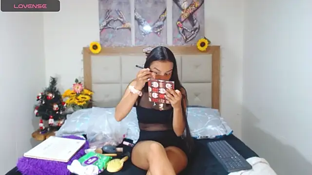 valentina hearts online show from December 27, 2024, 11:42 pm