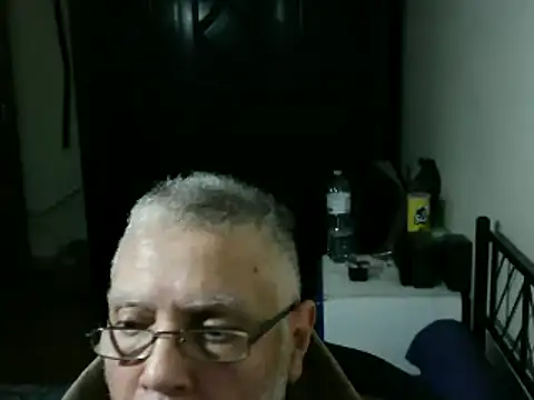 100Tauros online show from May 10, 2026, 10:22 pm
