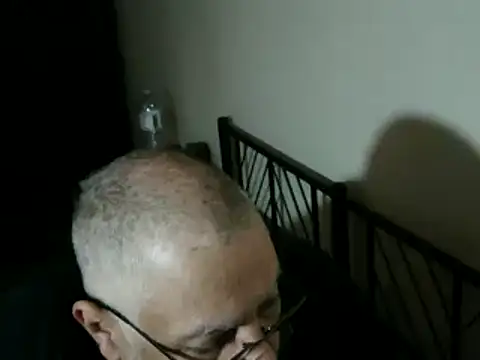 100Tauros online show from December 22, 2025, 1:55 pm