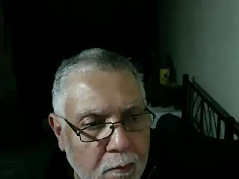 100Tauros online show from April 29, 2026, 10:05 pm