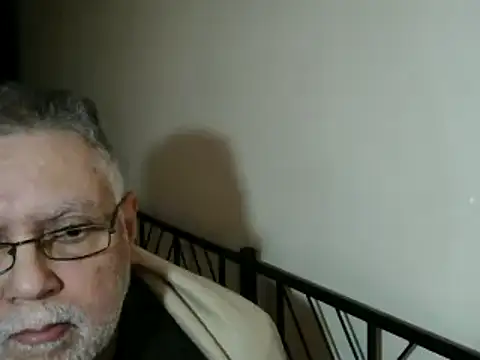 100Tauros online show from November 14, 2025, 2:32 pm