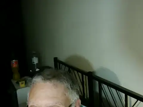 100Tauros online show from October 22, 2025, 9:13 pm