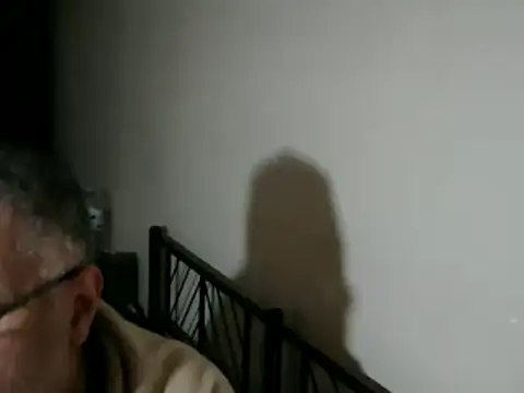 100Tauros online show from November 30, 2025, 3:35 pm