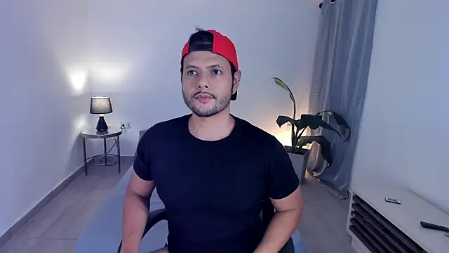 Nate Ocean online show from December 18, 2025, 1:11 am