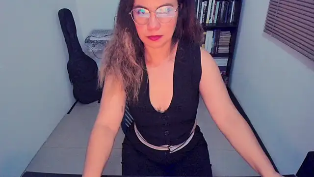 gigi stephans online show from May 26, 2026, 1:47 am
