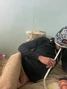 Snapshot of Rafik88xx chatting on February 14, 2026, 10:32 pm Rafik88xx online show from February 14, 2026, 10:32 pm