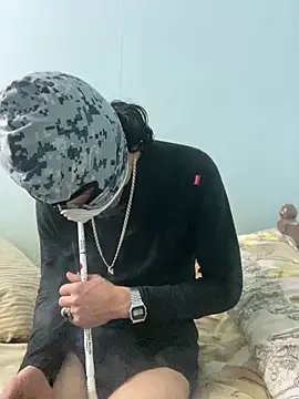 Snapshot of Rafik88xx chatting on February 5, 2026, 11:22 pm Rafik88xx online show from February 5, 2026, 11:22 pm