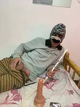 Snapshot of Rafik88xx chatting on March 3, 2026, 11:01 pm Rafik88xx online show from March 3, 2026, 11:01 pm