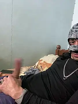 Snapshot of Rafik88xx chatting on February 13, 2026, 10:54 pm Rafik88xx online show from February 13, 2026, 10:54 pm