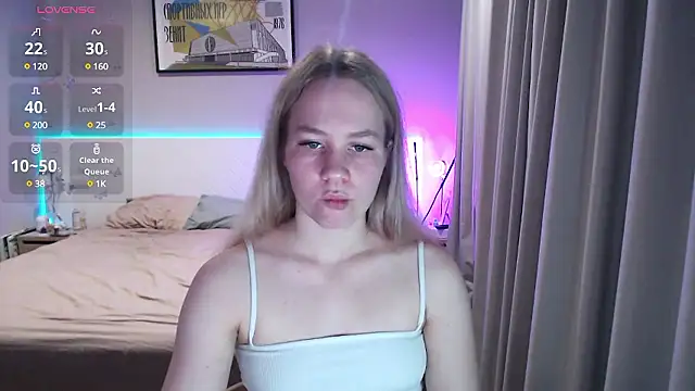 Snapshot of annabel8 chatting on December 2, 2024, 8:28 pm annabel8 online show from December 2, 2024, 8:28 pm