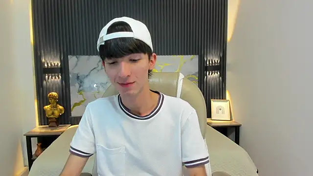 Snapshot of Jake_evans chatting on October 16, 2025, 8:06 pm Jake evans online show from October 16, 2025, 8:06 pm