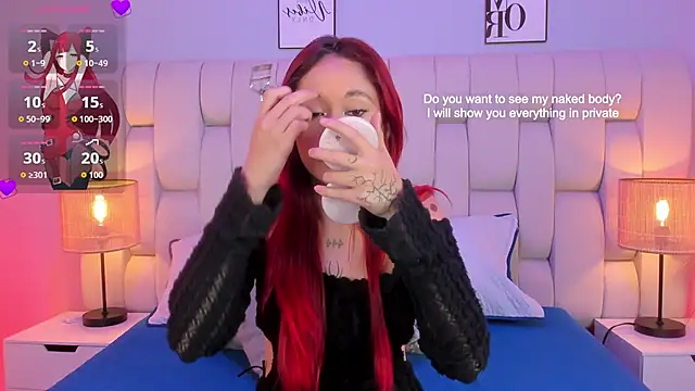 SkinnyFoxy online show from April 16, 2026, 8:09 pm