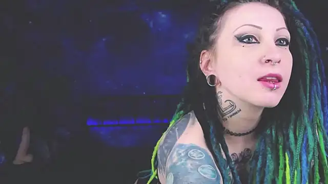 Snapshot of MartthaKatze chatting on December 1, 2024, 10:48 pm MartthaKatze online show from December 1, 2024, 10:48 pm