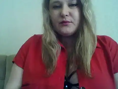 ParisMimi online show from March 12, 2026, 9:24 am