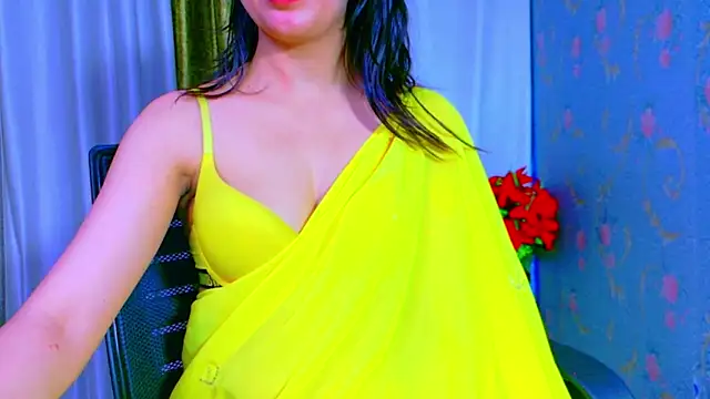 Snapshot of Aashika-Kaur chatting on February 14, 2025, 5:51 am Aashika-Kaur online show from February 14, 2025, 5:51 am
