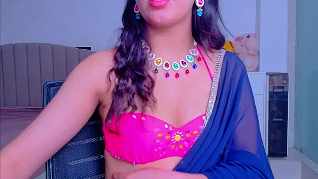 Aashika-Kaur online show from October 29, 2025, 4:22 am
