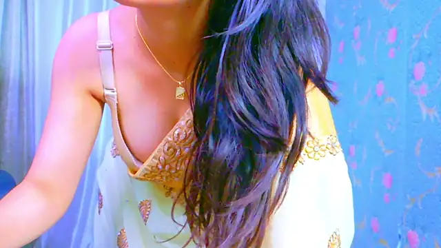 Snapshot of Aashika-Kaur chatting on March 8, 2025, 4:01 am Aashika-Kaur online show from March 8, 2025, 4:01 am