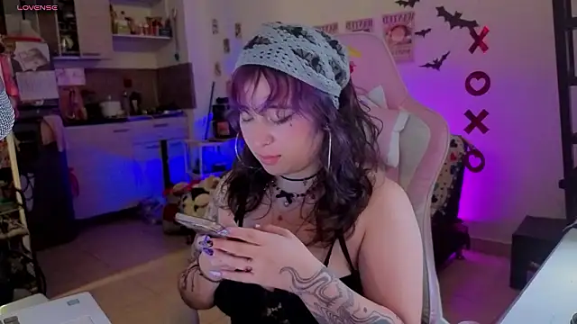 Snapshot of FernandaOrtegaaa chatting on March 5, 2026, 9:43 pm FernandaOrtegaaa online show from March 5, 2026, 9:43 pm