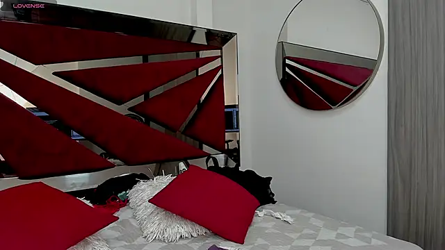 BarbaraKnox  online show from May 7, 2026, 11:35 am