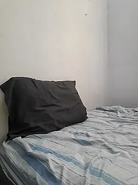 Snapshot of culitotragon24 chatting on January 14, 2026, 5:16 pm culitotragon24 online show from January 14, 2026, 5:16 pm