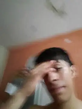 Snapshot of culitotragon24 chatting on February 26, 2025, 5:03 am culitotragon24 online show from February 26, 2025, 5:03 am