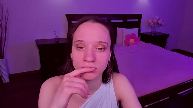 Snapshot of StaceySunny chatting on April 9, 2026, 5:08 pm StaceySunny online show from April 9, 2026, 5:08 pm