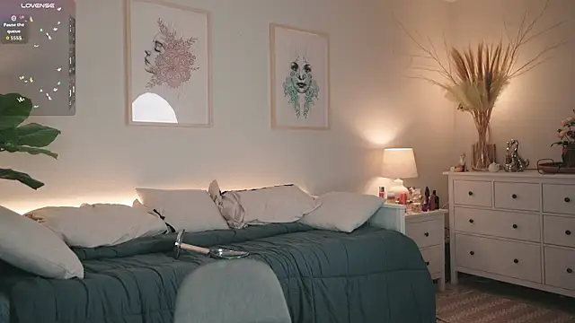 Snapshot of Aniiehottie chatting on February 23, 2026, 2:17 pm Aniiehottie online show from February 23, 2026, 2:17 pm