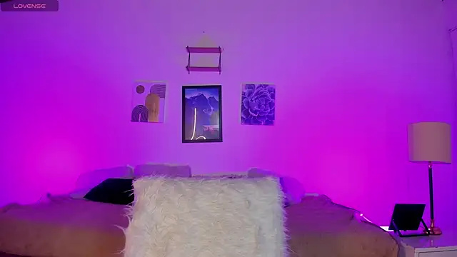 Violeta dss online show from September 28, 2025, 2:13 pm